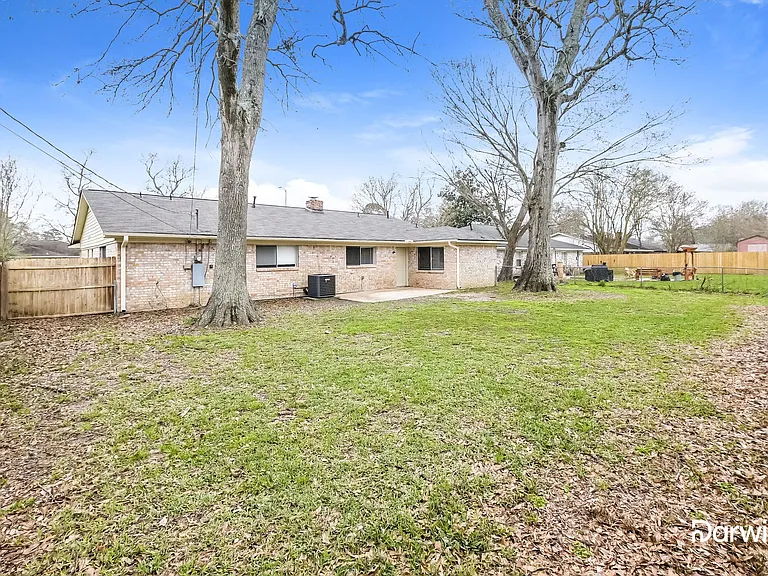 727 Cherry Valley Dr — Photo 15