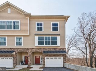 6718 Cinnaminson Ct, Philadelphia, PA 19128