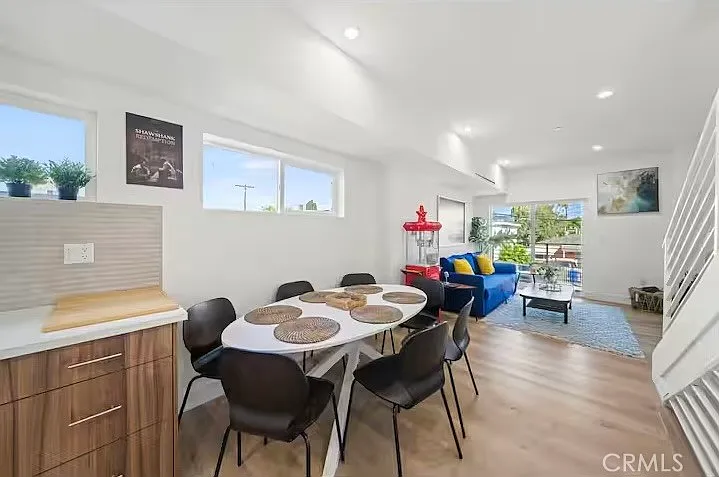 5637 Klump Ave — Photo 8