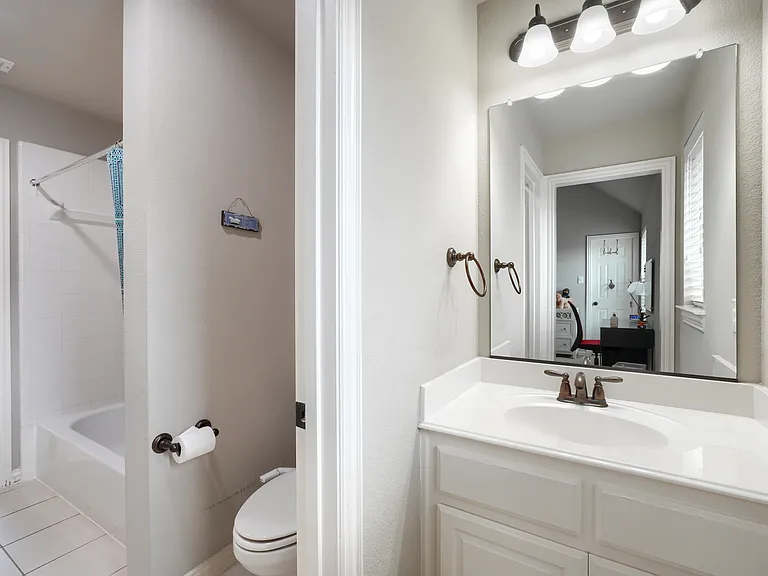 14839 Story Ln — Photo 37
