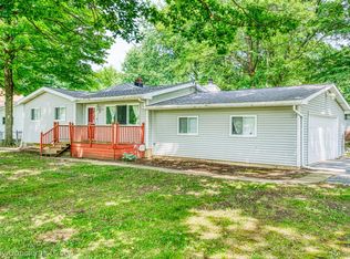 4449 Dye Rd, Swartz Creek, MI 48473