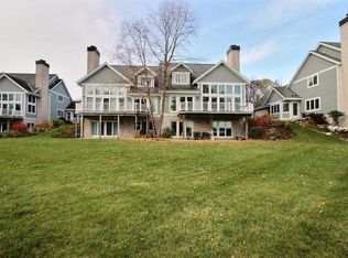 1221 Milwaukee St, Delafield, WI 53018