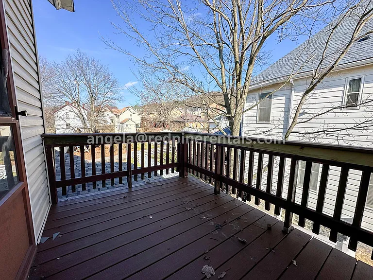 17 Walnut St #2 — Photo 19