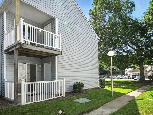 2118 Retreat Ct, Virginia Beach, VA 23454