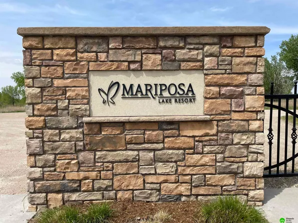 1062 Red Admiral Dr, Marquette, NE 68854