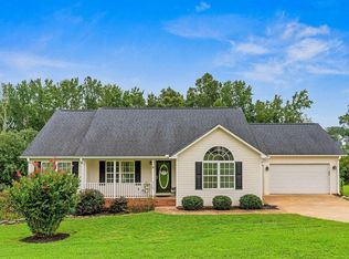 808 N Alderwood Rd, Woodruff, SC 29388