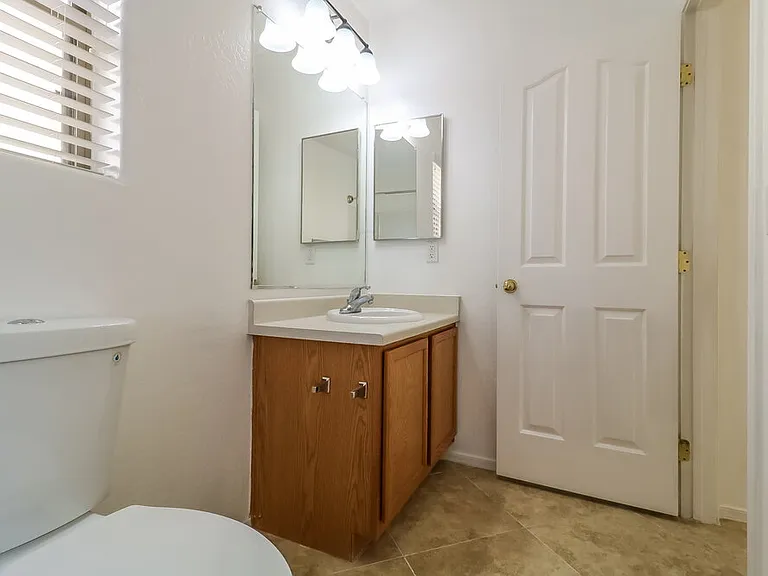 40084 W Catherine Dr — Photo 14
