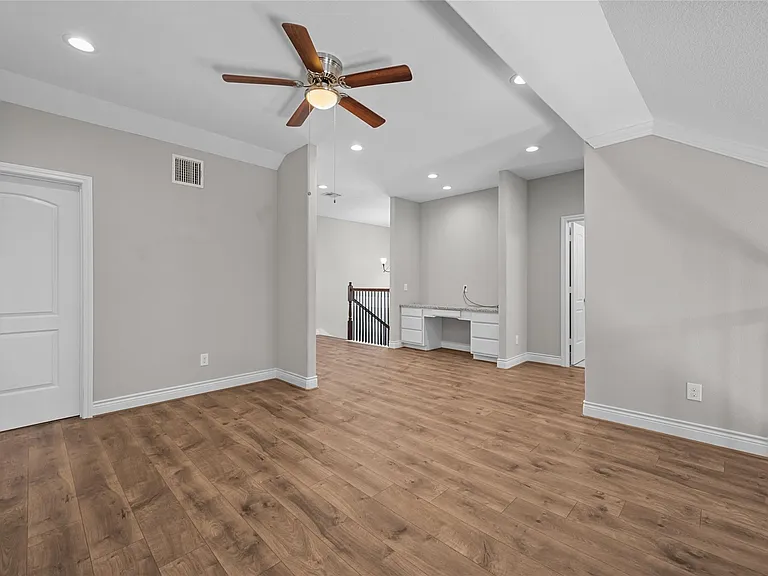 14603 Sanour Dr — Photo 28