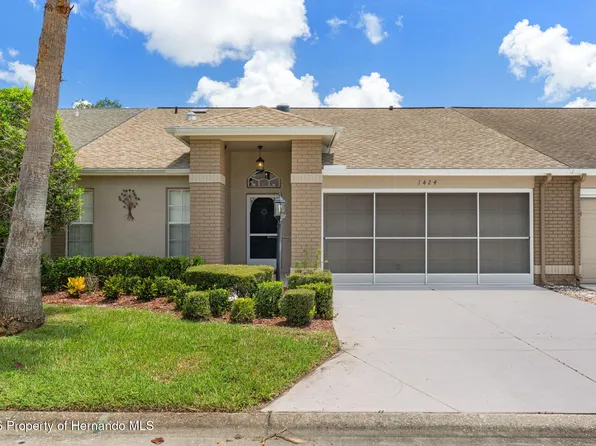 1424 Pinewood Hills Ct, Spring Hill, FL 34606