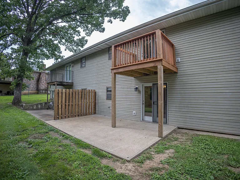 455 Hutton Ln #A — Photo 24