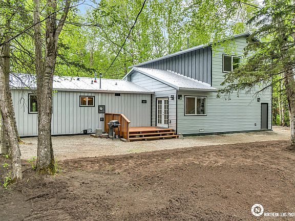 3rd image of 11601 Rainbow Ave