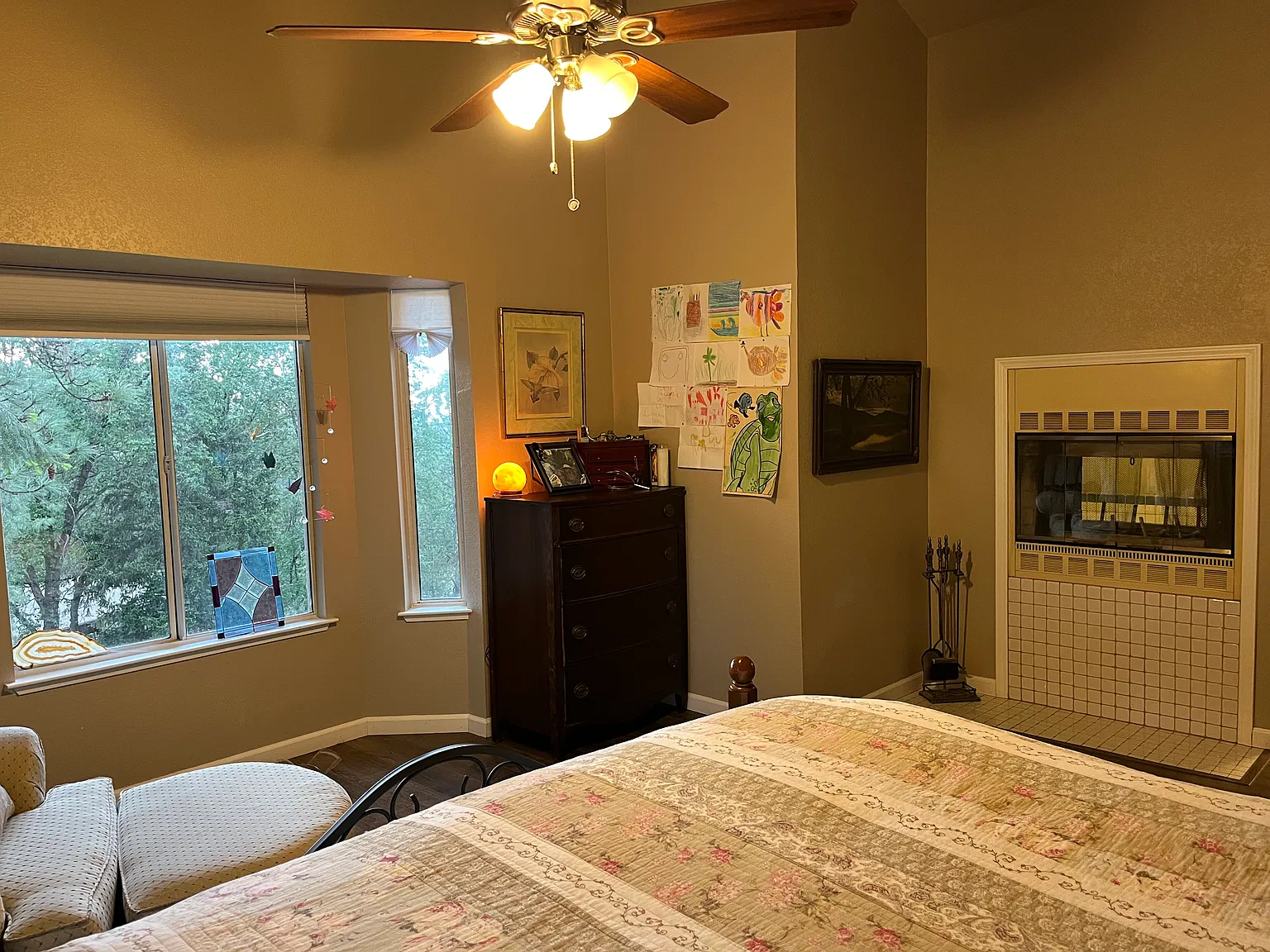 4 bed, 1631 sqft, $2,500 — Photo 2