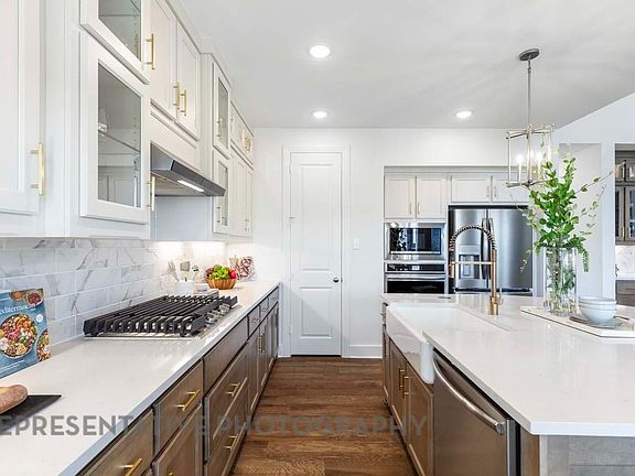 6th image of this home