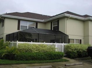 14 Amherst Ct APT A, Royal Palm Beach, FL 33411