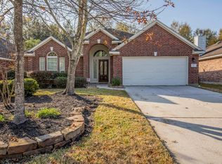 187 Fairwind Trail Dr, Conroe, TX 77385