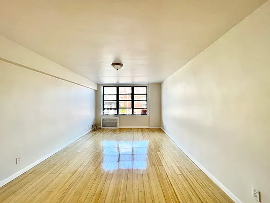 Rented by A&E Real Estate Management | media 3