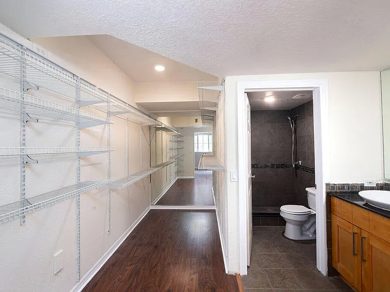 2400 Centergate Dr #202 — Photo 19