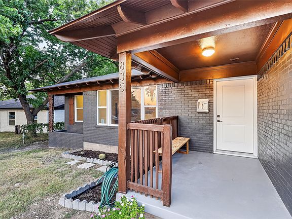 3rd image of 835 Glen Arbor Dr