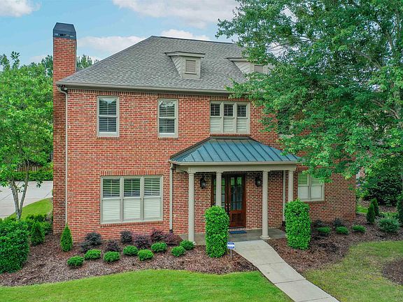 3rd image of 761 Hampden Place Cir