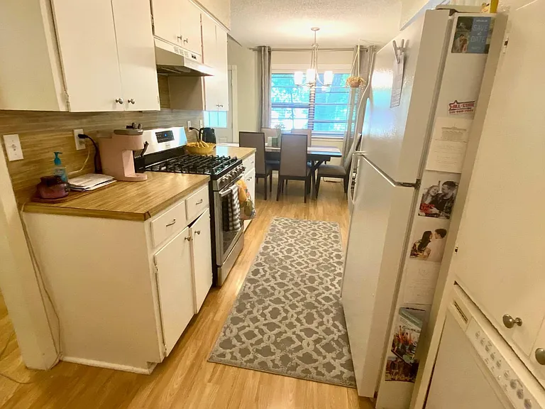 5109 Avenue H — Photo 7