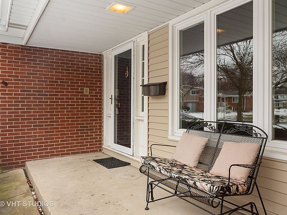 2nd image of 1307 W Cottonwood Ln