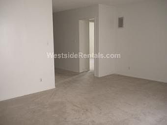 3rd image of 1330 S Centinela Ave APT 6