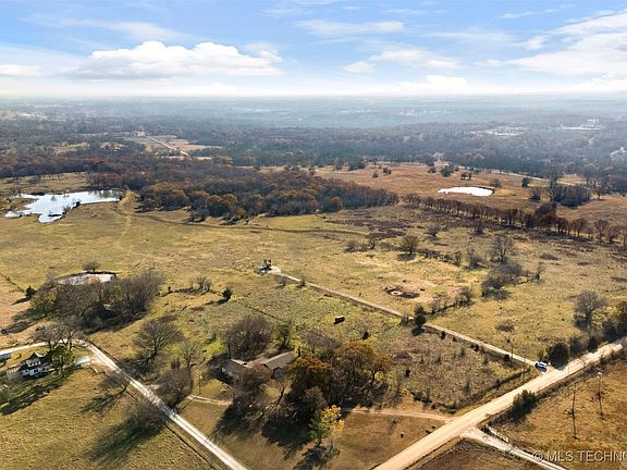 4th image of County Road 3600