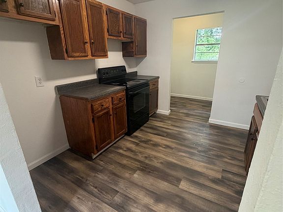 4th image of 202 Quail Dr