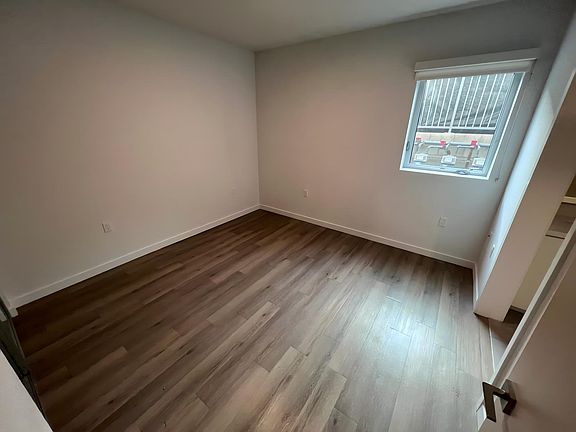5th image of 507 Silver Lake Blvd