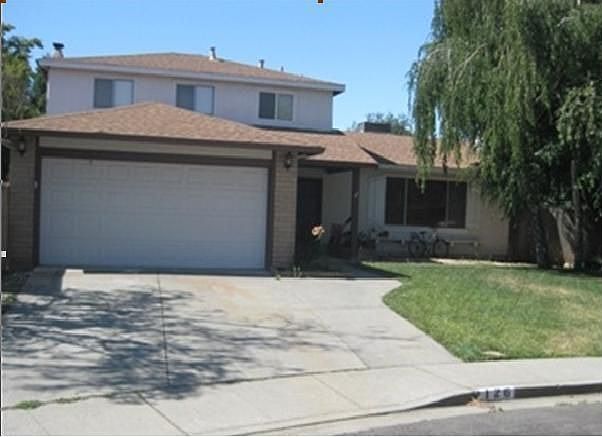 1st image of 126 Hawthorn Ct