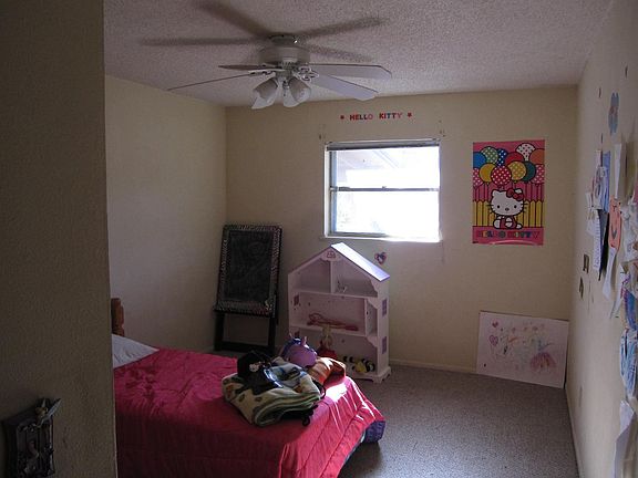 5th image of 531 Clearfield Dr