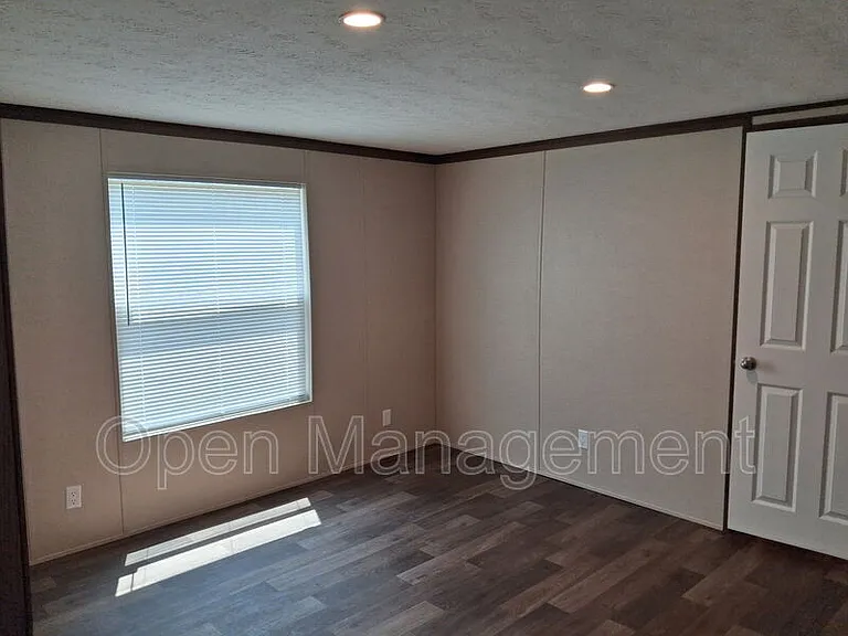 2501 Martin Luther King Blvd #702 — Photo 10