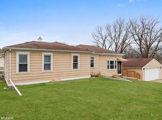 317 Ramble Rd, Algonquin, IL 60156