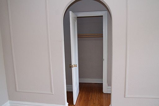 4th image of 5347 Cabanne Ave APT 3S
