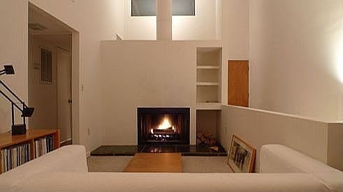 Ultra Contemporary Look & Feel