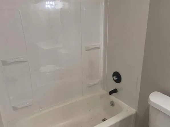30 Legion Pkwy APT A3, Lancaster, NY 14086