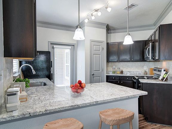 2nd image of 601 Nail Rd #1502