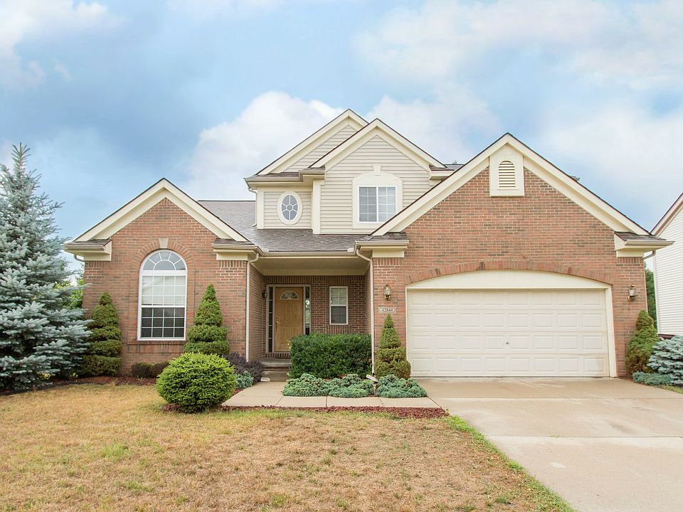 1st image of 42844 Dartmoor Cir