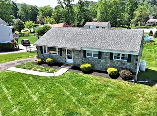 10 Dorchester Rd, Collegeville, PA 19426