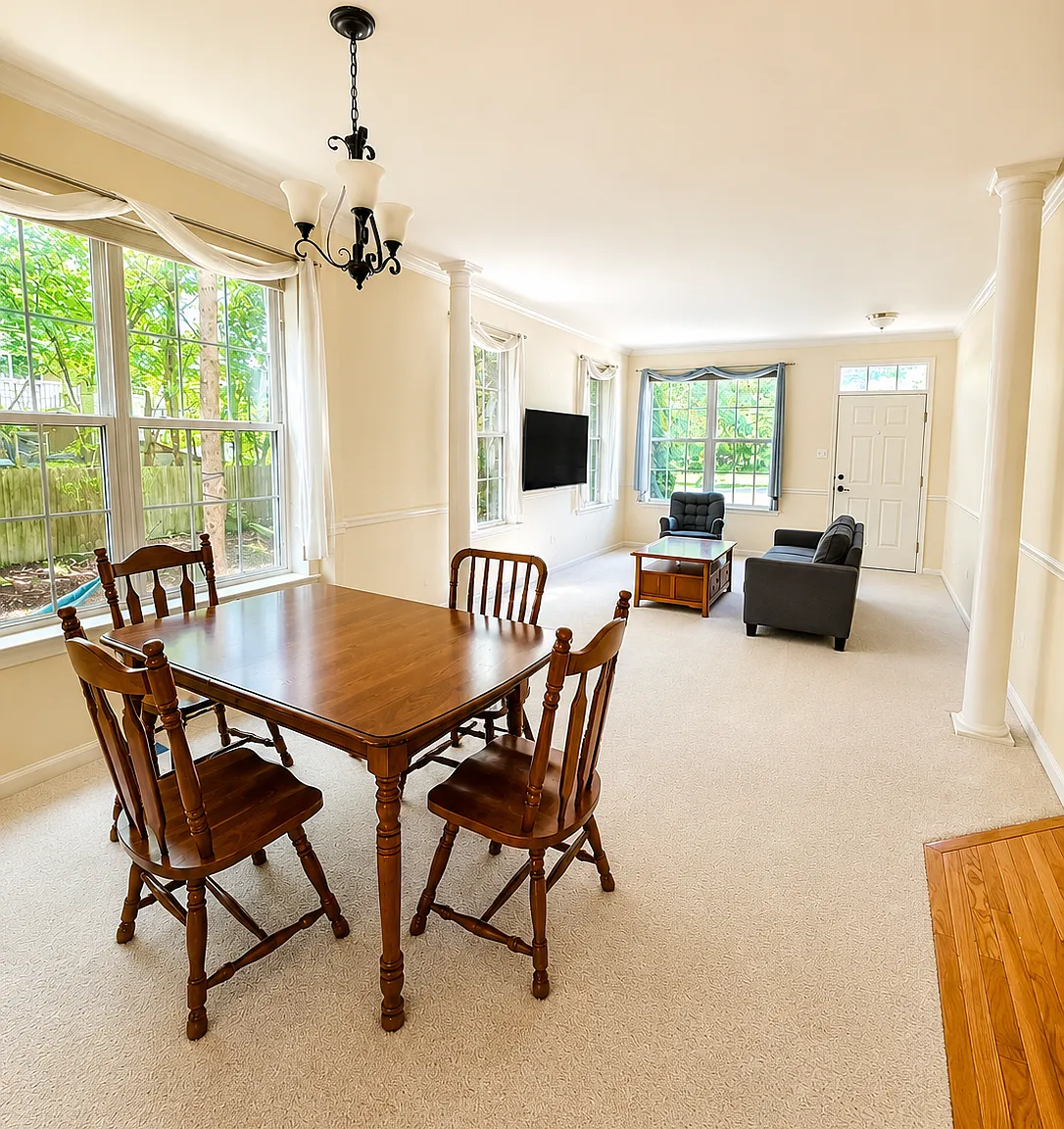 15 Saw Mill Ct — Photo 2
