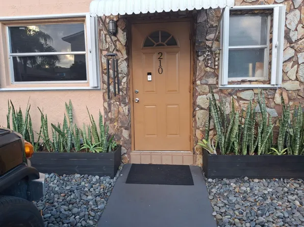 (undisclosed Address), Dania Beach, FL 33004