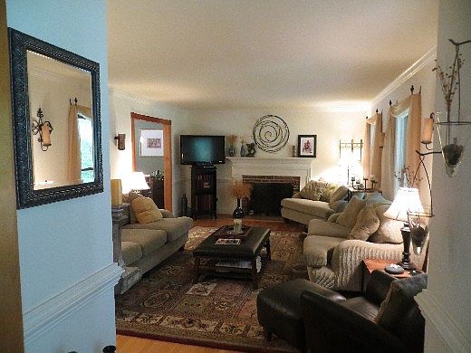 1st image of 7505 Amkin Ct