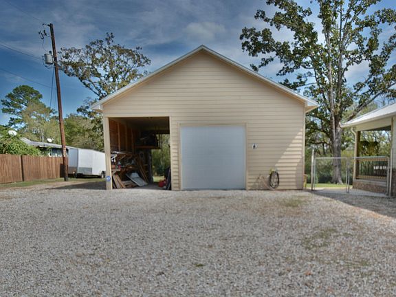 5th image of 104 Hinton Ln