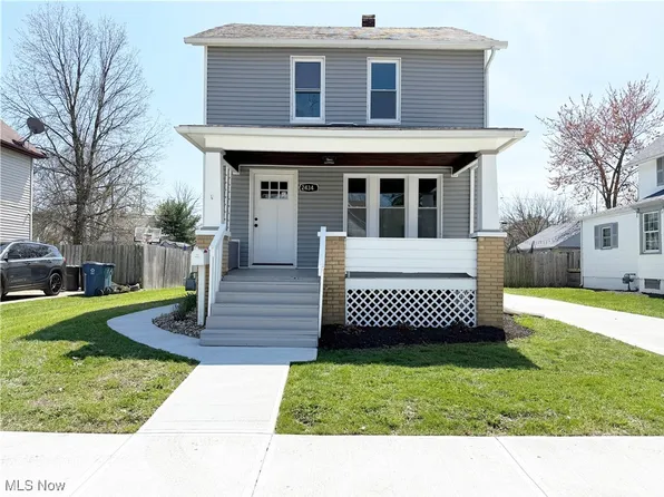 2434 E 33rd St, Lorain, OH 44055