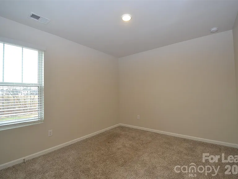 182 Guardian Gate Dr — Photo 19
