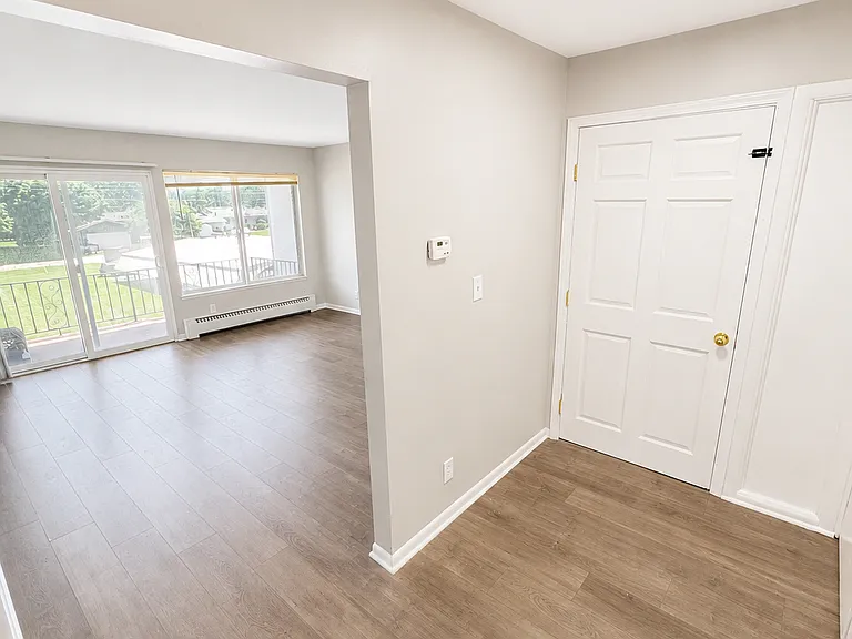1507 S Riverside Ave #2 — Photo 2