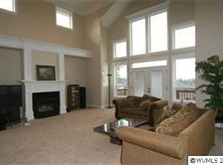 770 Shelokum Dr, Silverton, OR 97381