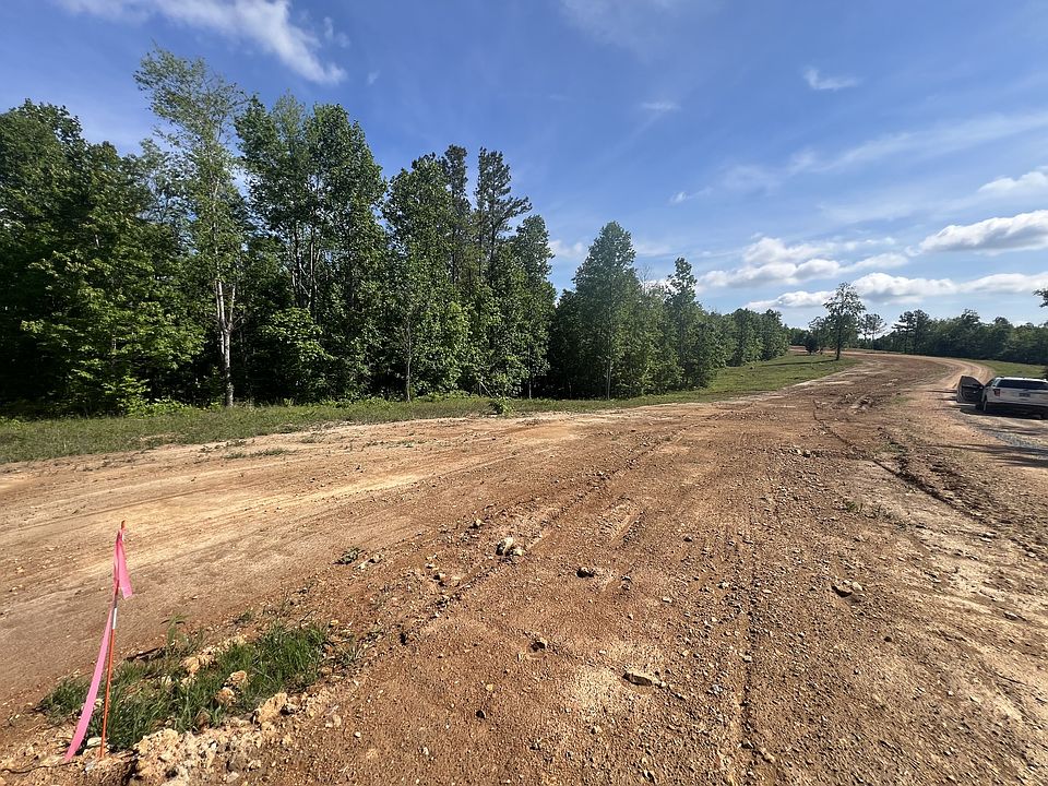 1st image of 24 Pafford Ln
