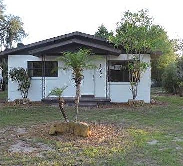1st image of 1527 State Road 17 N