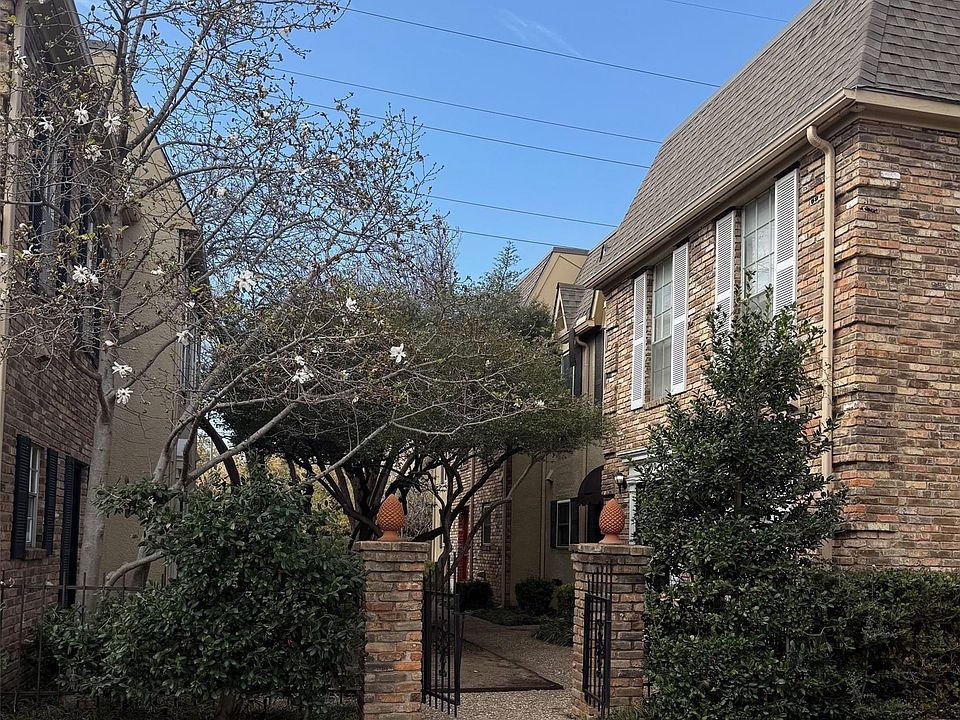 1st image of 4017 Buena Vista St Unit 109